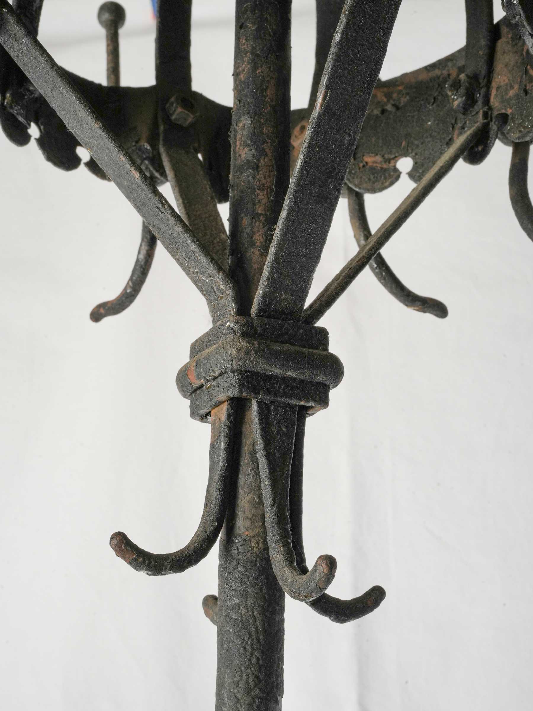 Twisted decorative iron element