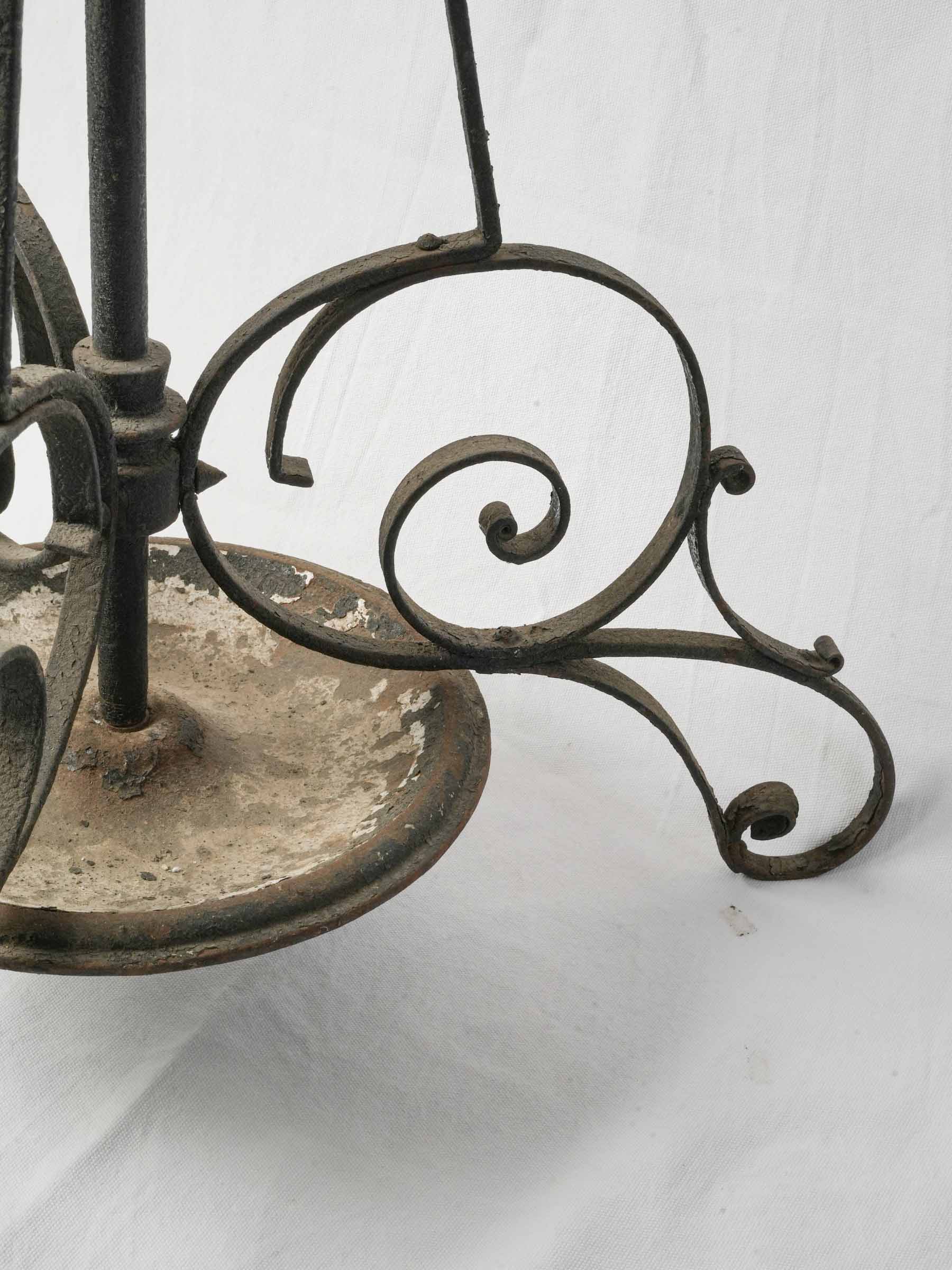 Open silhouette ironwork piece
