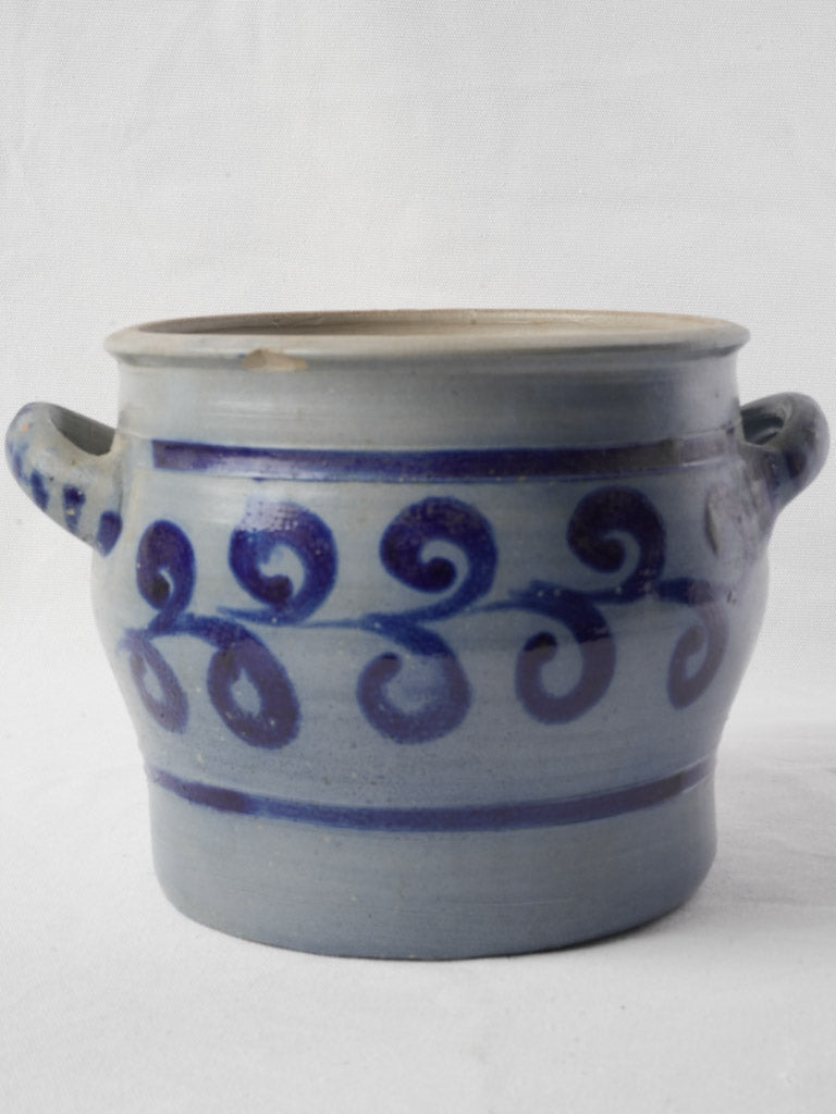 Historic Betschdorf hand-thrown container