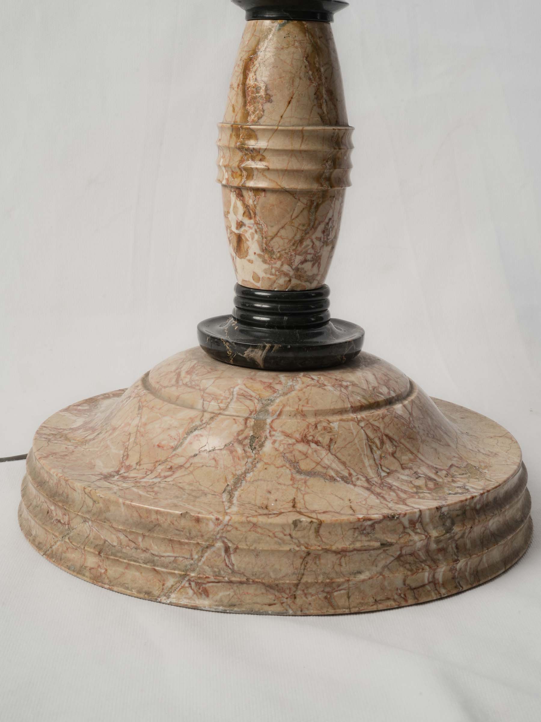 Sculptural baluster-style lamp