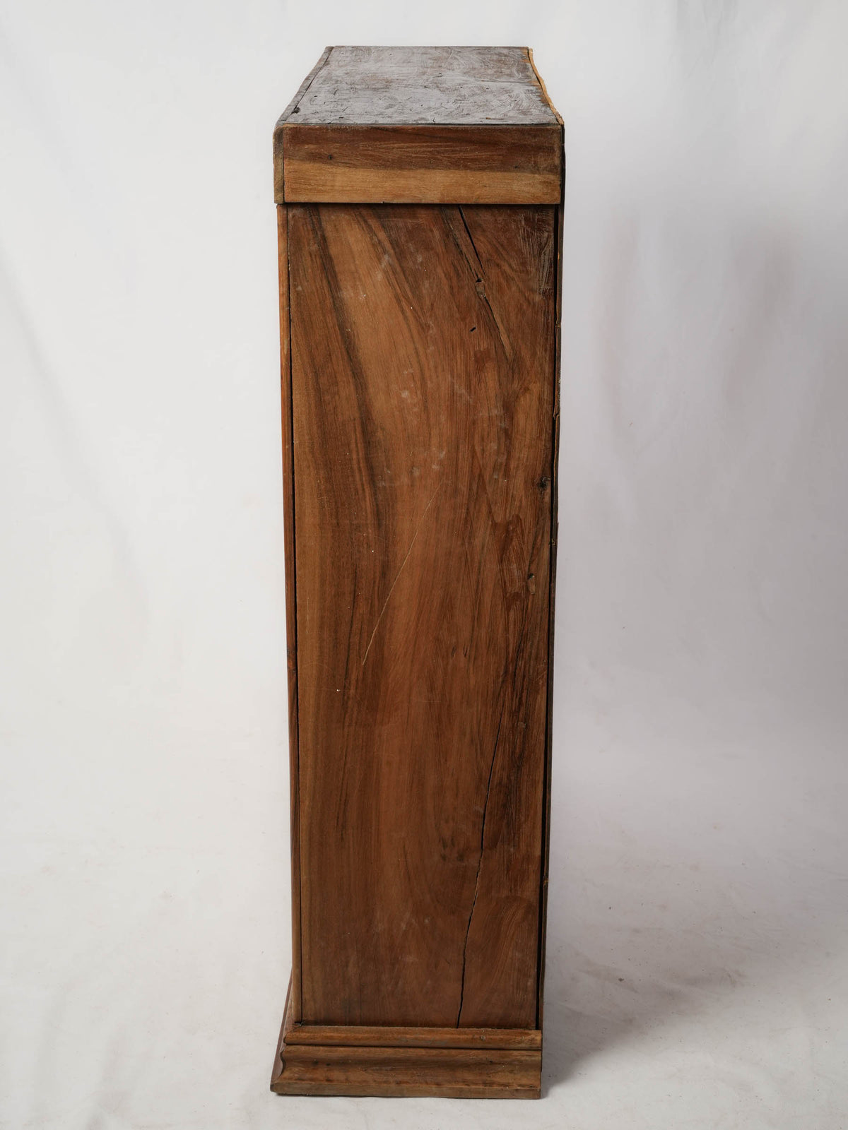 French Walnut Kitchen Vitrine - Wall Mounted - 40½" x 32"