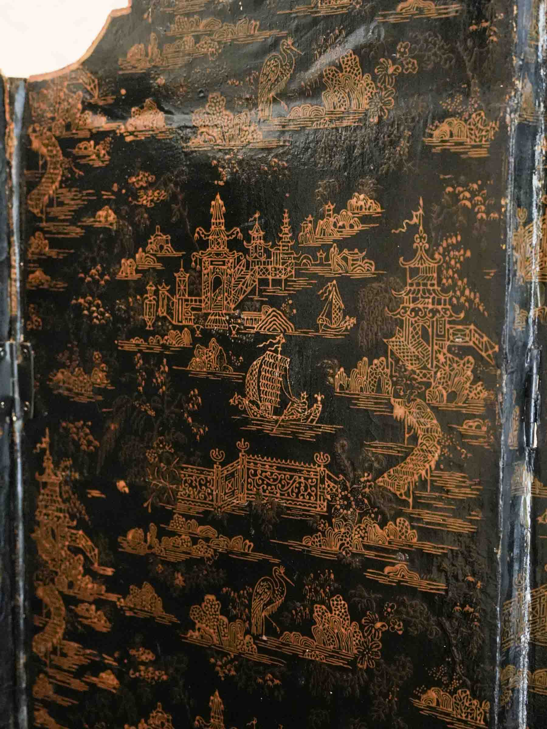 Lacquered gilt canvas screen