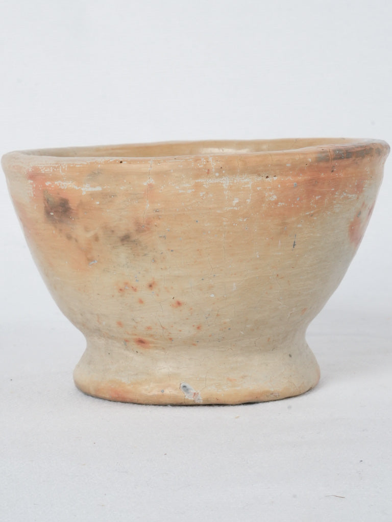 Distinctive dark-colored Tunisian decorative pottery