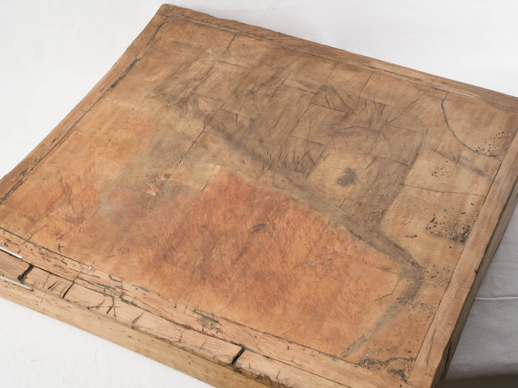 Mellowed honey hue chopping block