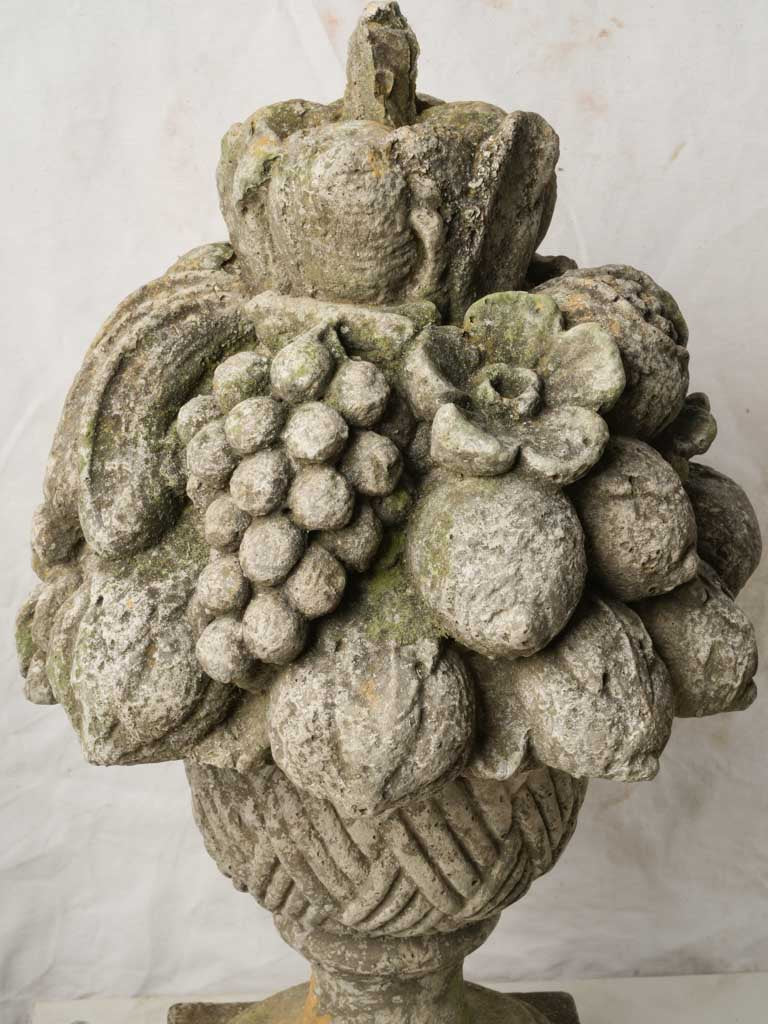 Historic stone pillar finials