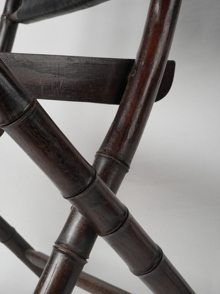 Streamlined beechwood folding chairs