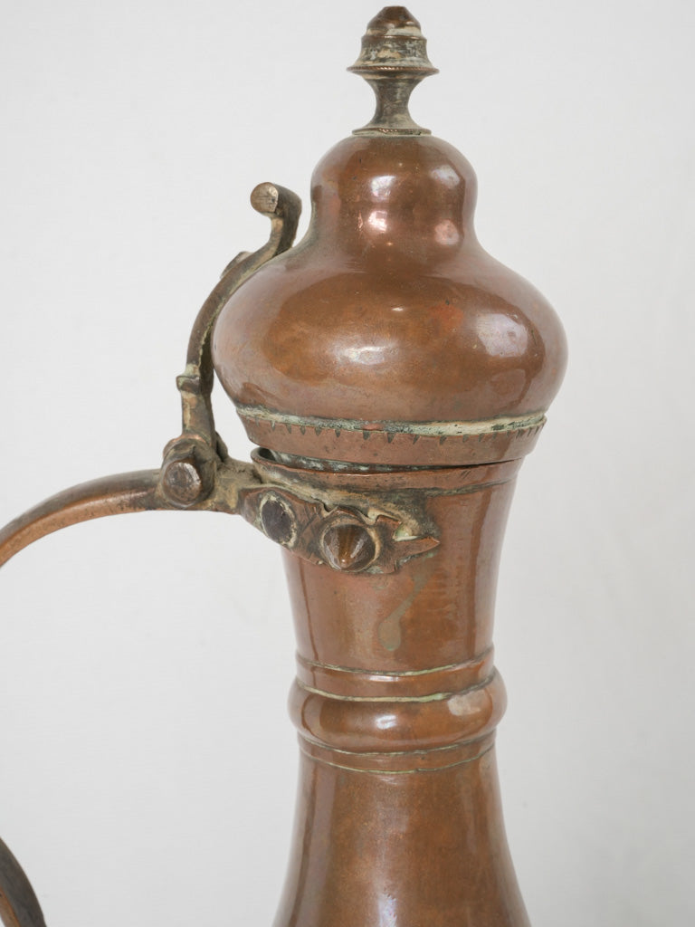 Timeless, perforated base, copper oil pourer