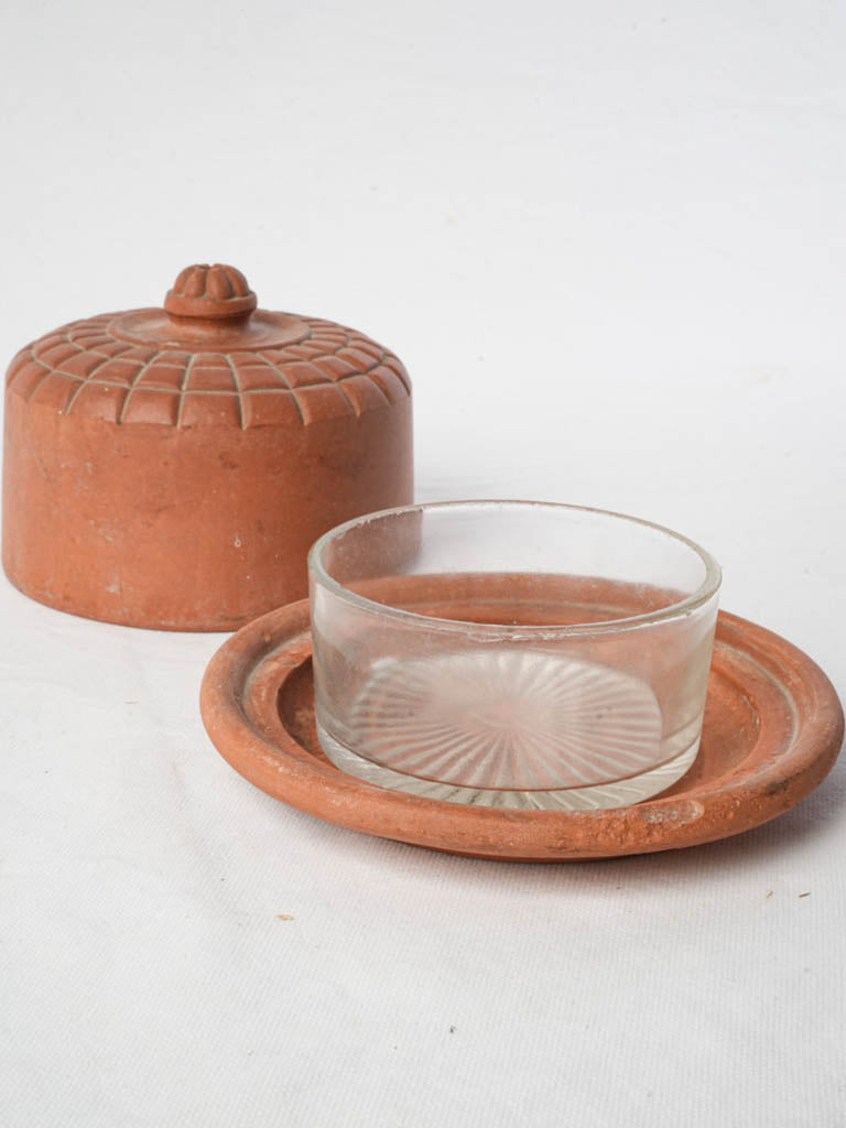 Timeless culinary butter container