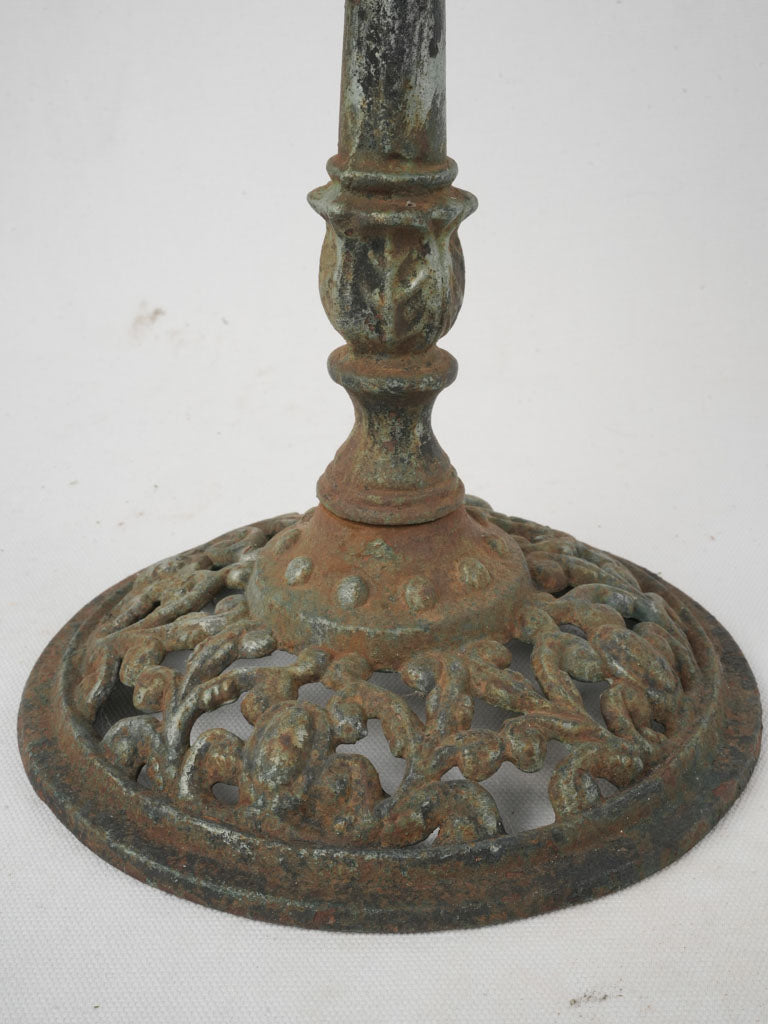 Nicely weathered finish garden accessory