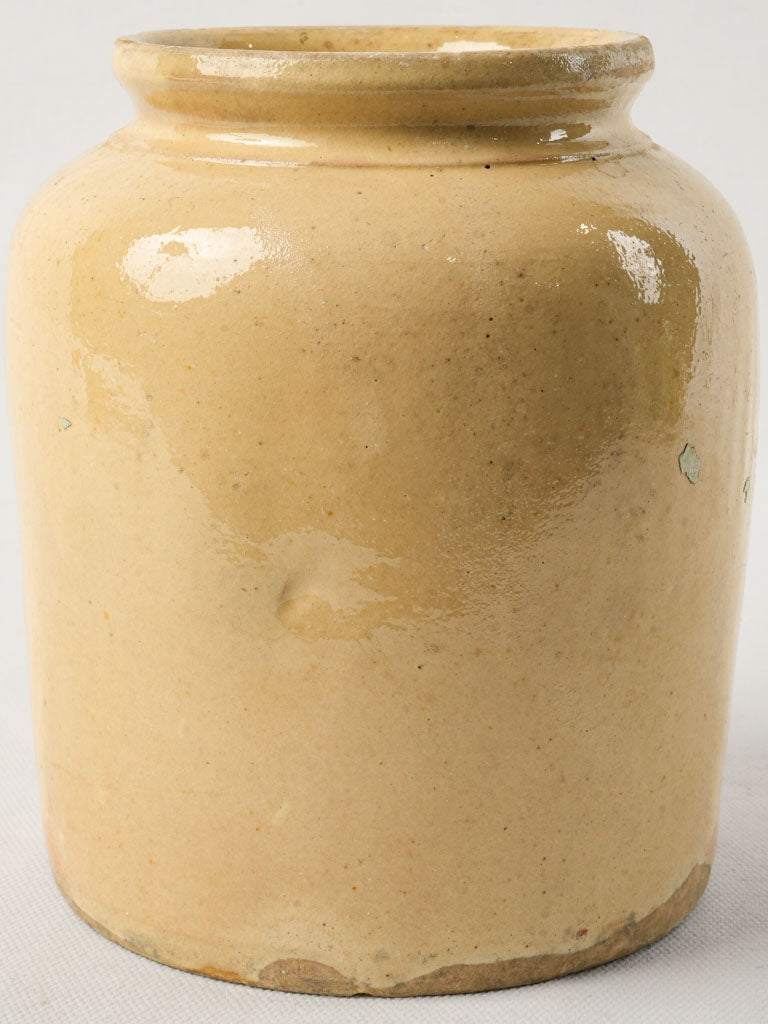 Artisanal handcrafted Isère pottery item