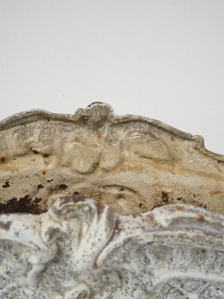 Elegant detailed French style planter