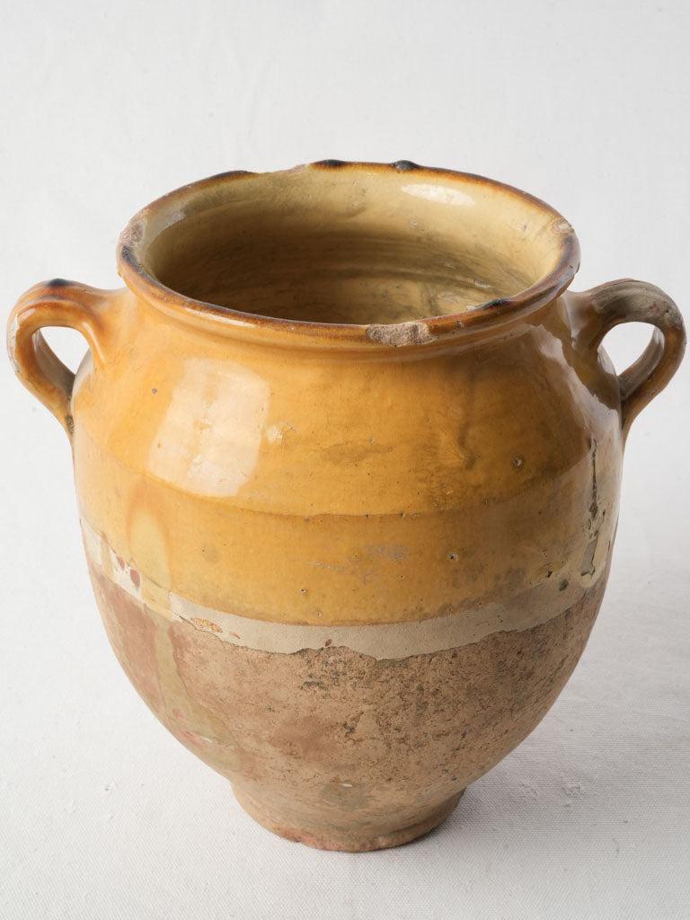 Vintage Provençal mustard-glazed planter