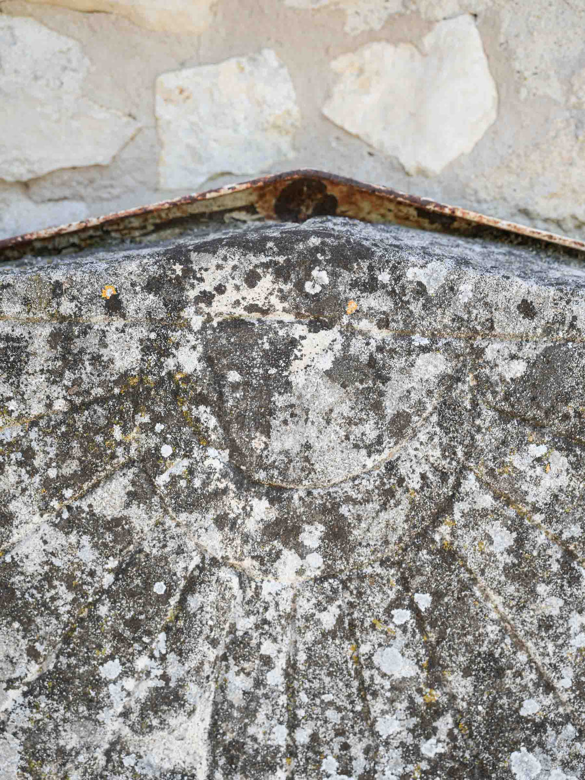 Stone Sundial w/ Weathered Patina 19¾" x 19¾"