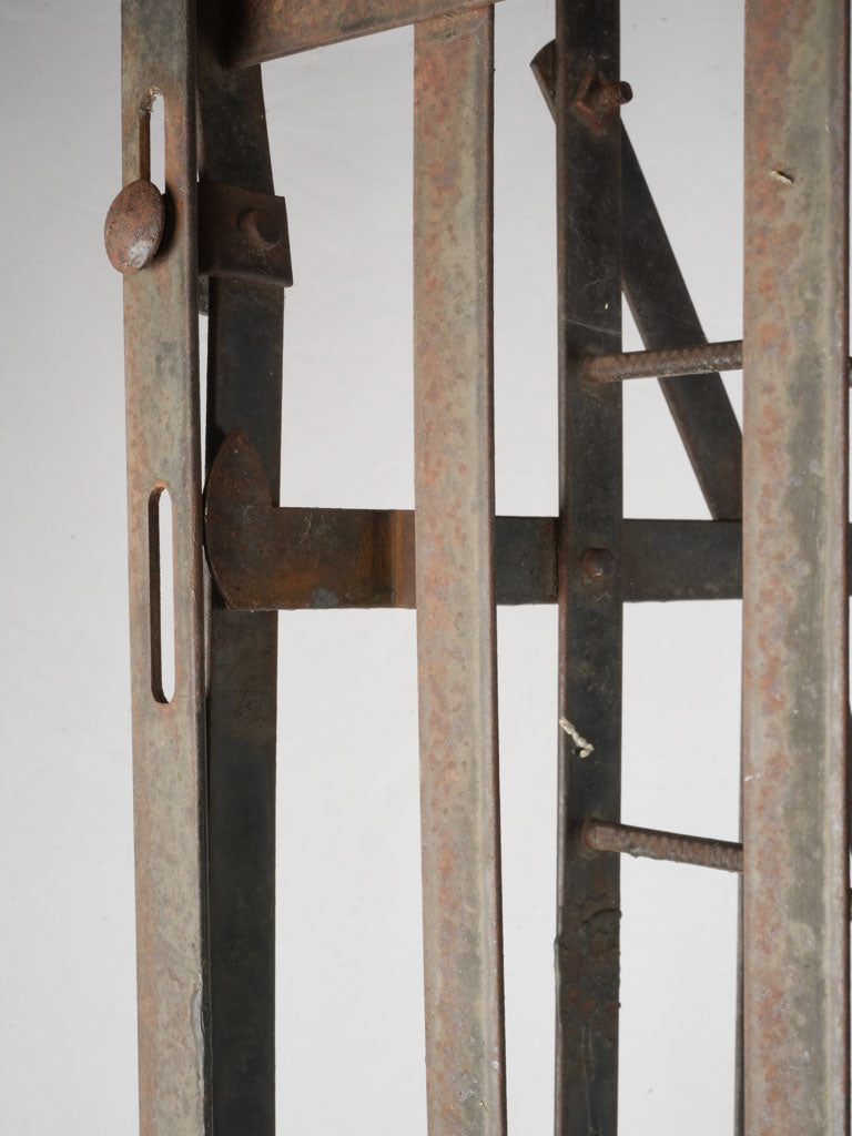 Historic riveted strap iron framework