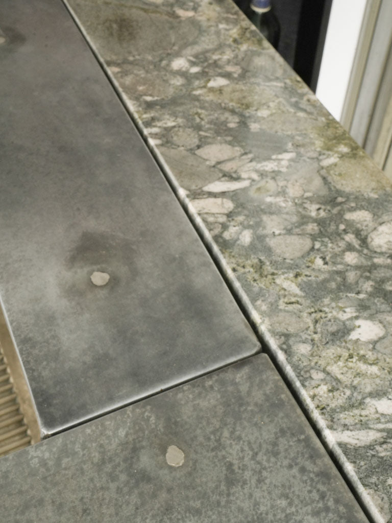 Silvery pewter-like zinc counter