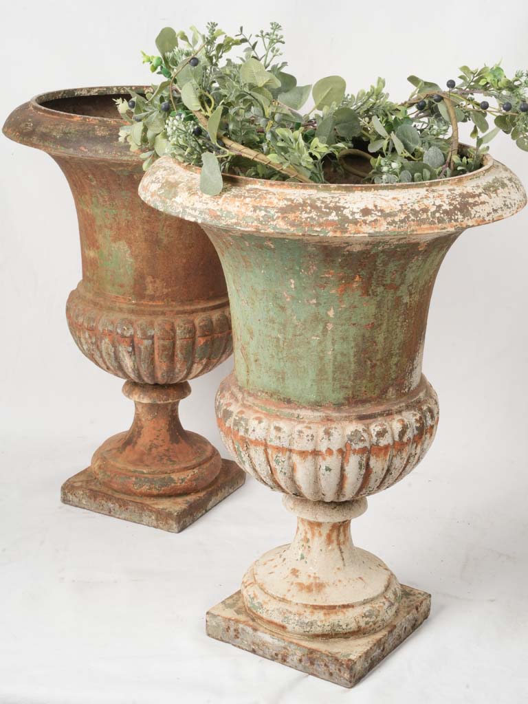 Vintage classical Medici planters