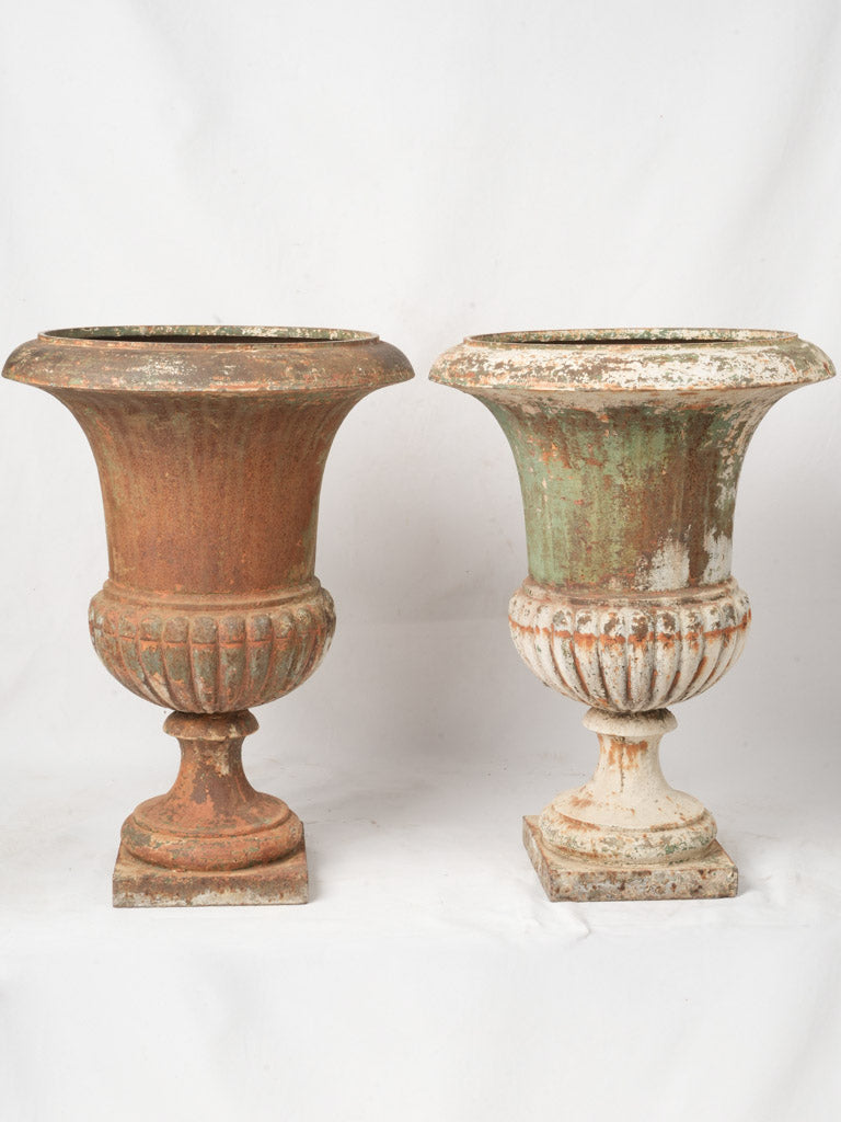 Luxurious decorative antique sculptures