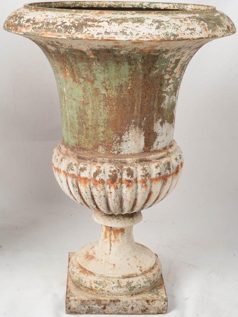 Prestigious Renaissance cast iron vessels