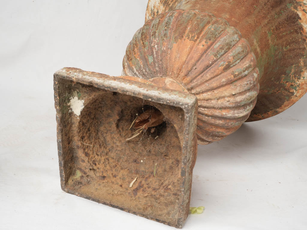 Timeless antique iron garden sculptures