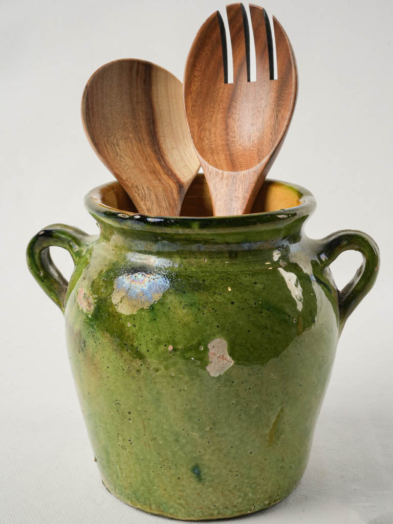 Rustic early century Provençal pot