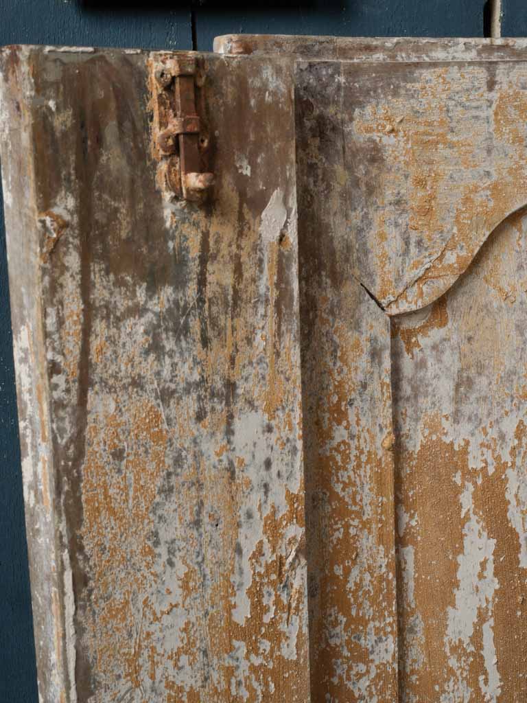 Traditional deux corps oak cabinet