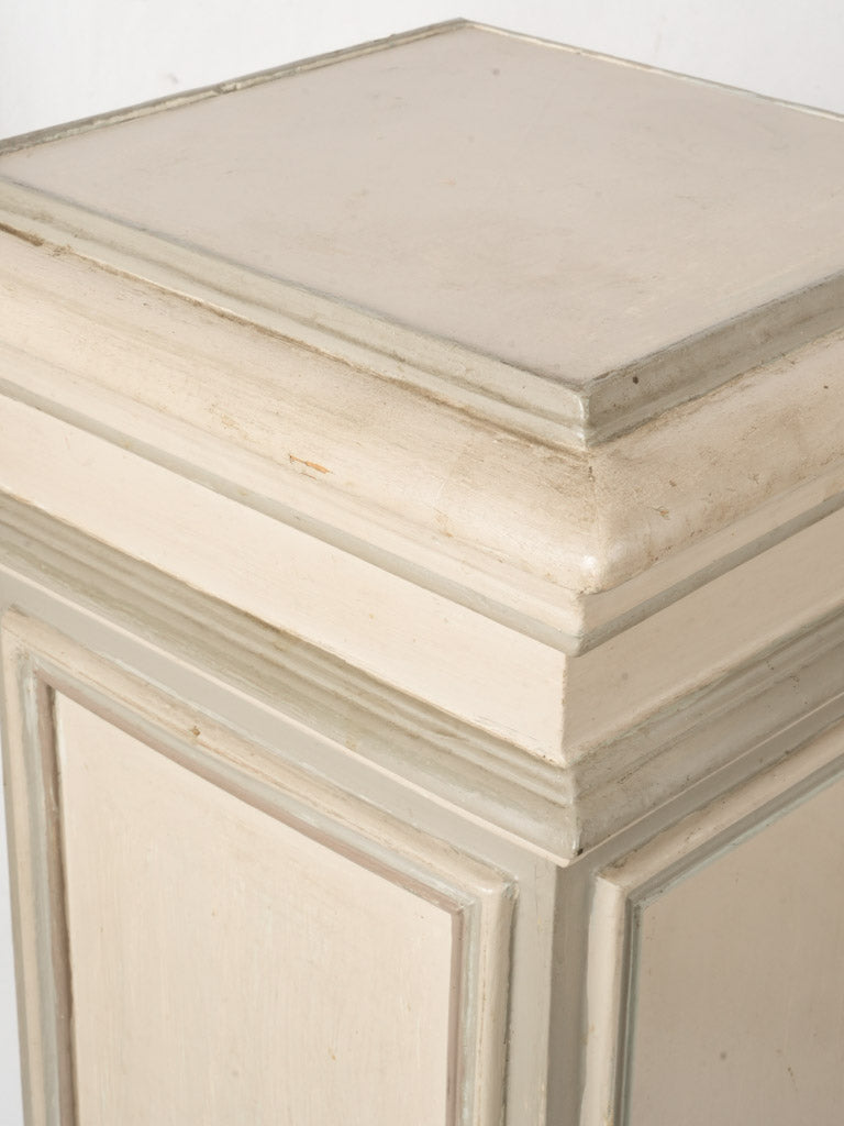 Elegant wooden square base