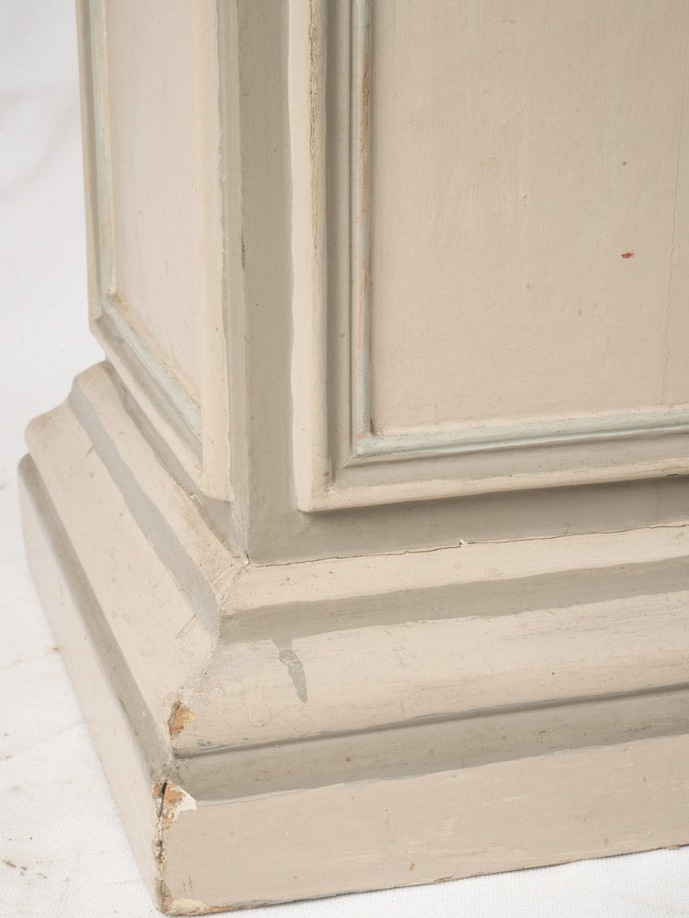 Muted tones vintage stand