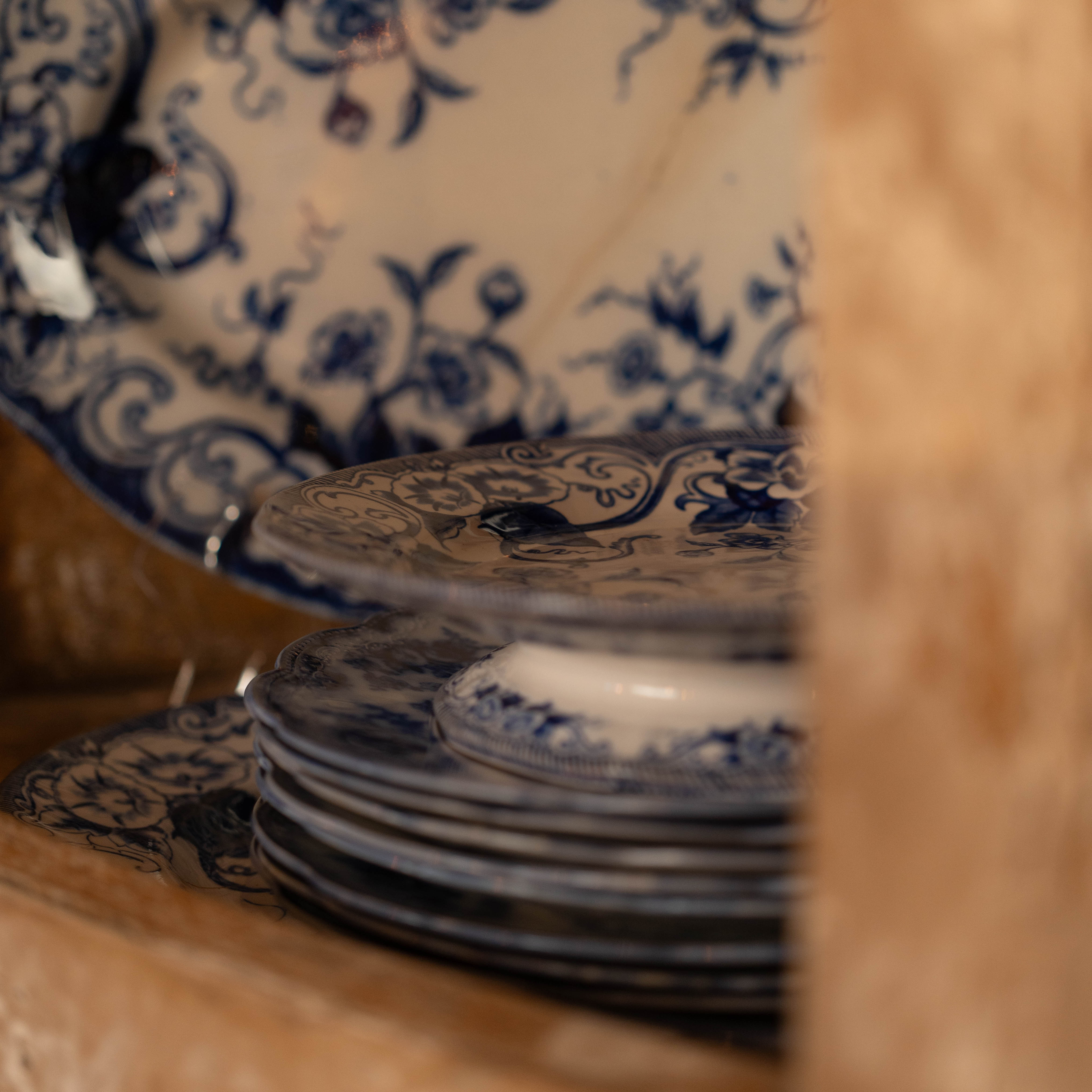 Elegant Footed Cake Stand Faience