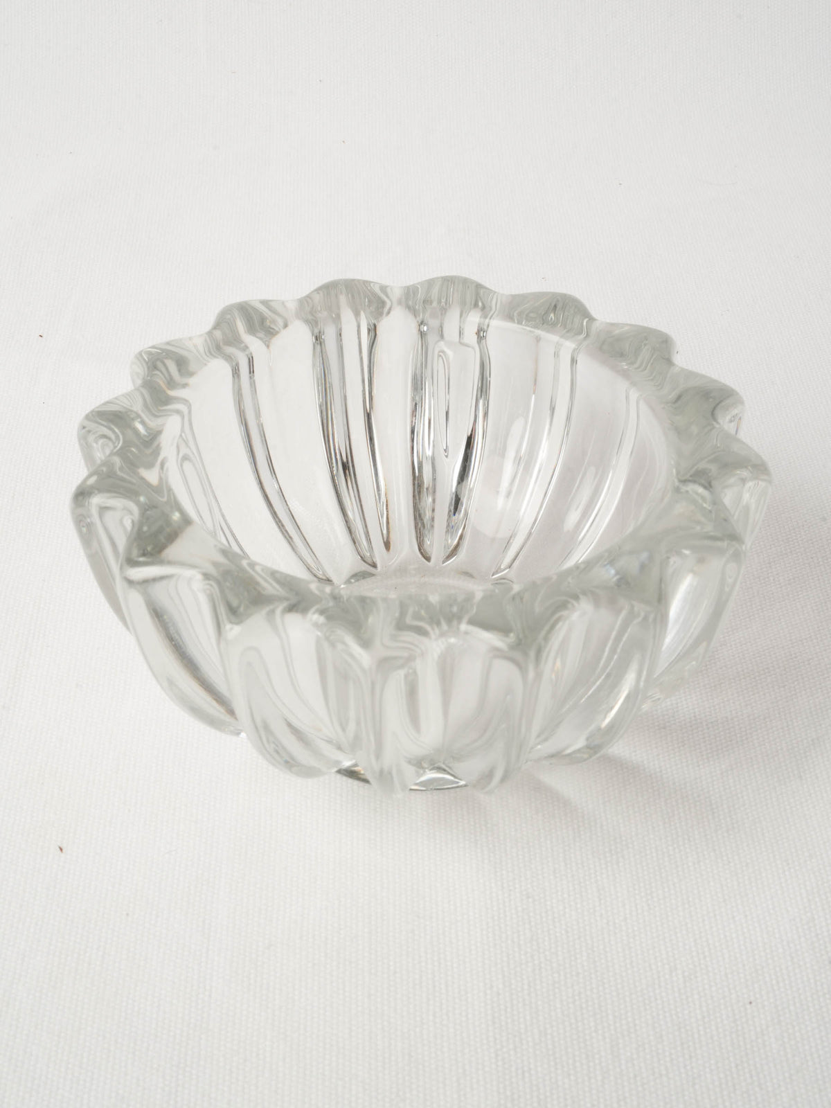 Vintage Ribbed Glass Bowl from Chanteduc