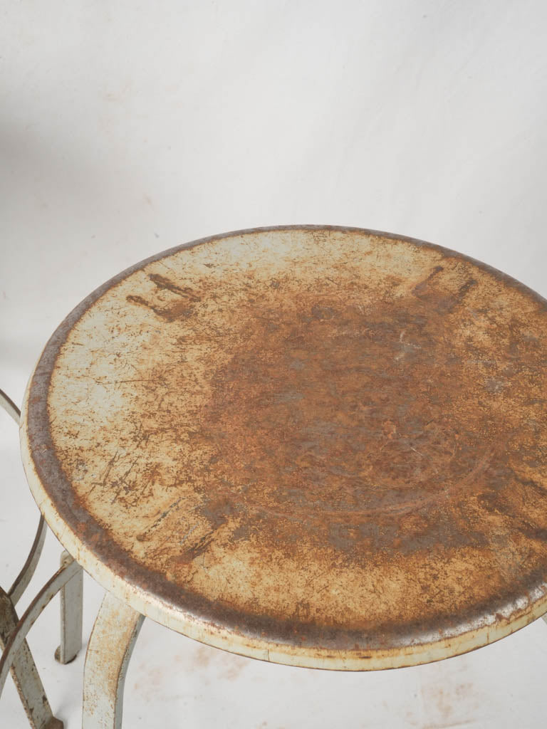 Utilitarian rustic design stools