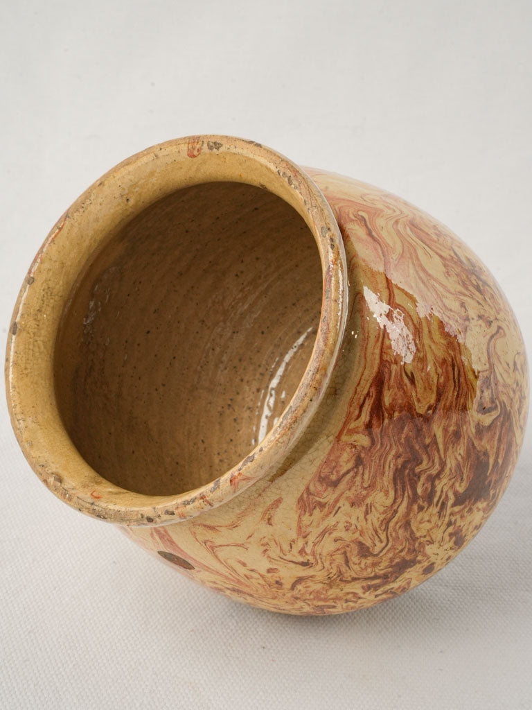 Cultural 19th-century French pottery