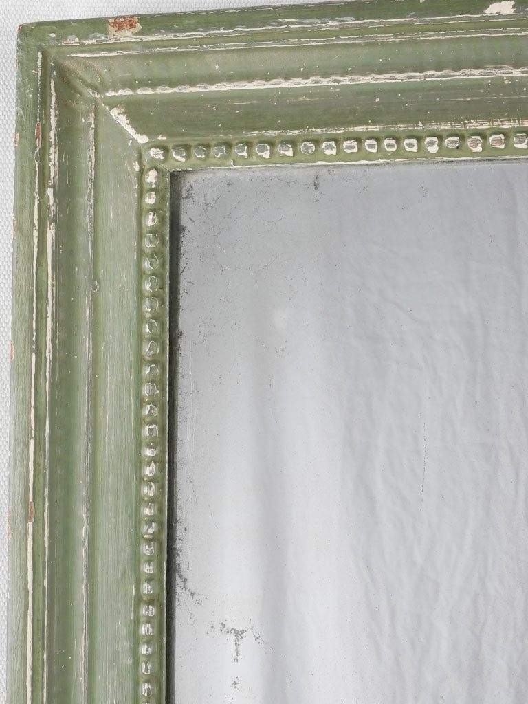 Classic clear-glass bathroom suitable mirror