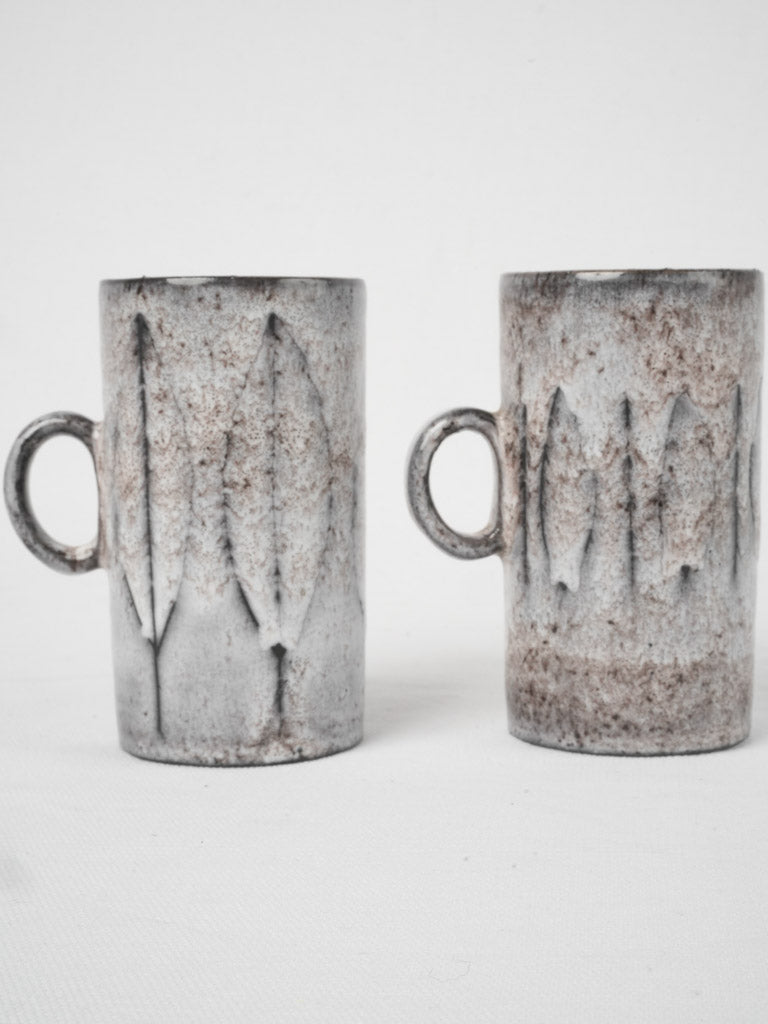Artisanal 1950s tea or coffee mugs