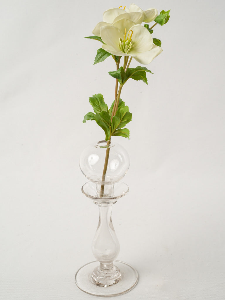 Elegant craftsmanship blown glass lamp