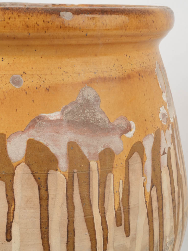 Collectible early-20th century pottery piece