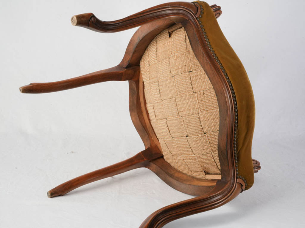 Lively Counterpoint Seating Armchairs