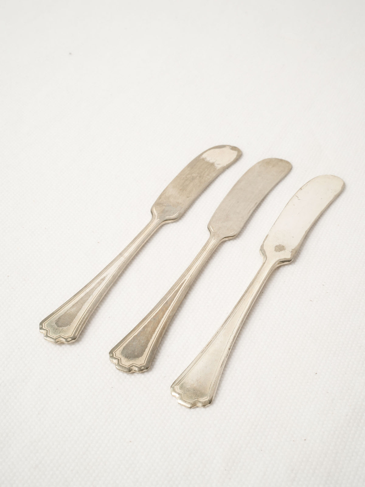 Set of 3 French Silver-Plate Butter Knives with Scalloped Handles