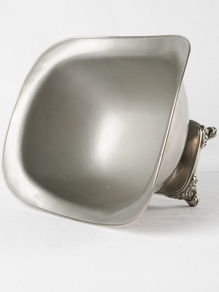 French ice bucket from a bistro / restaurant 12¼"