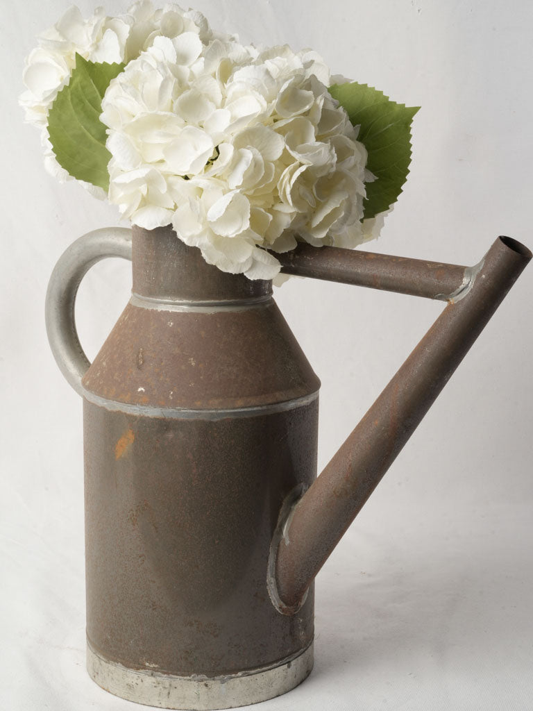 French winemaker’s watering can