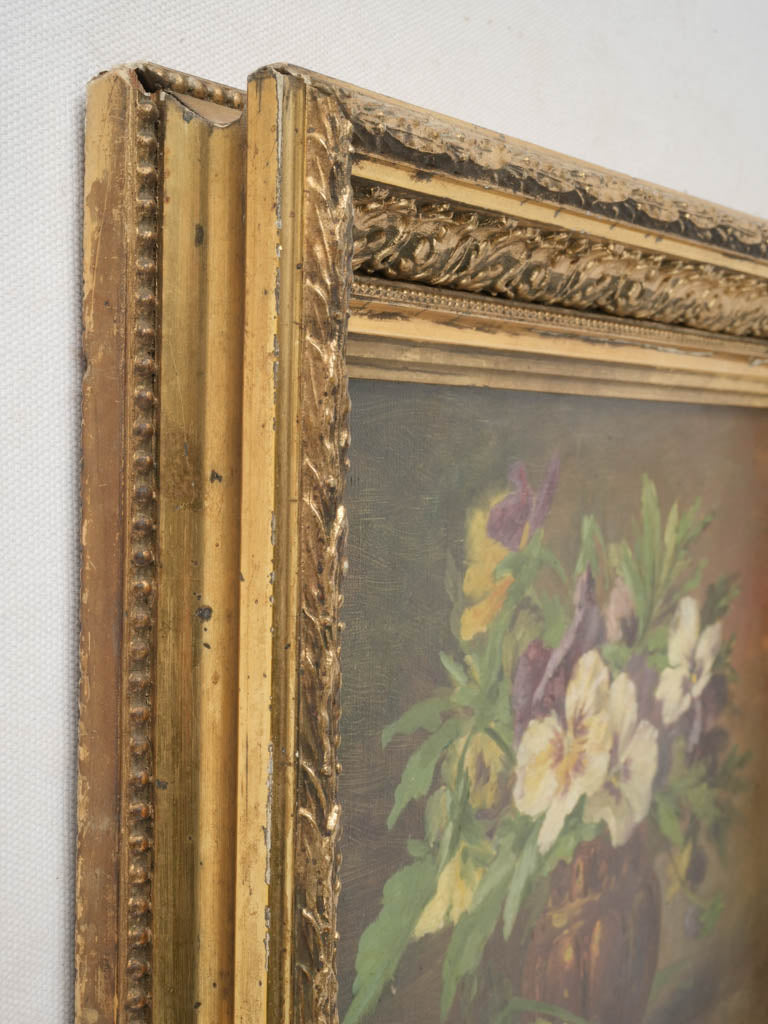 Timeless earthy tones