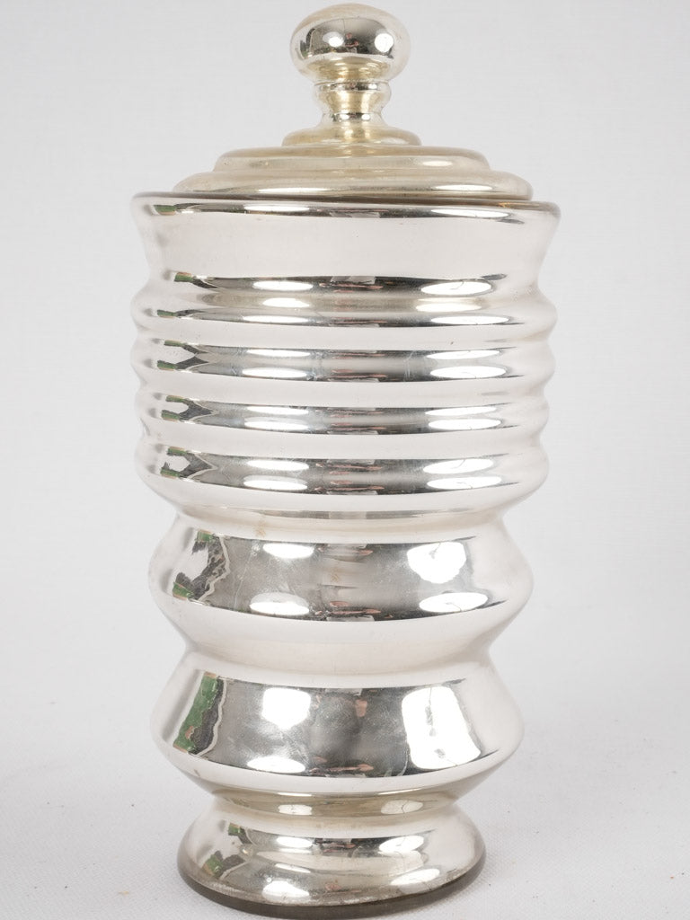 Shiny 19th-century decorative candy vase