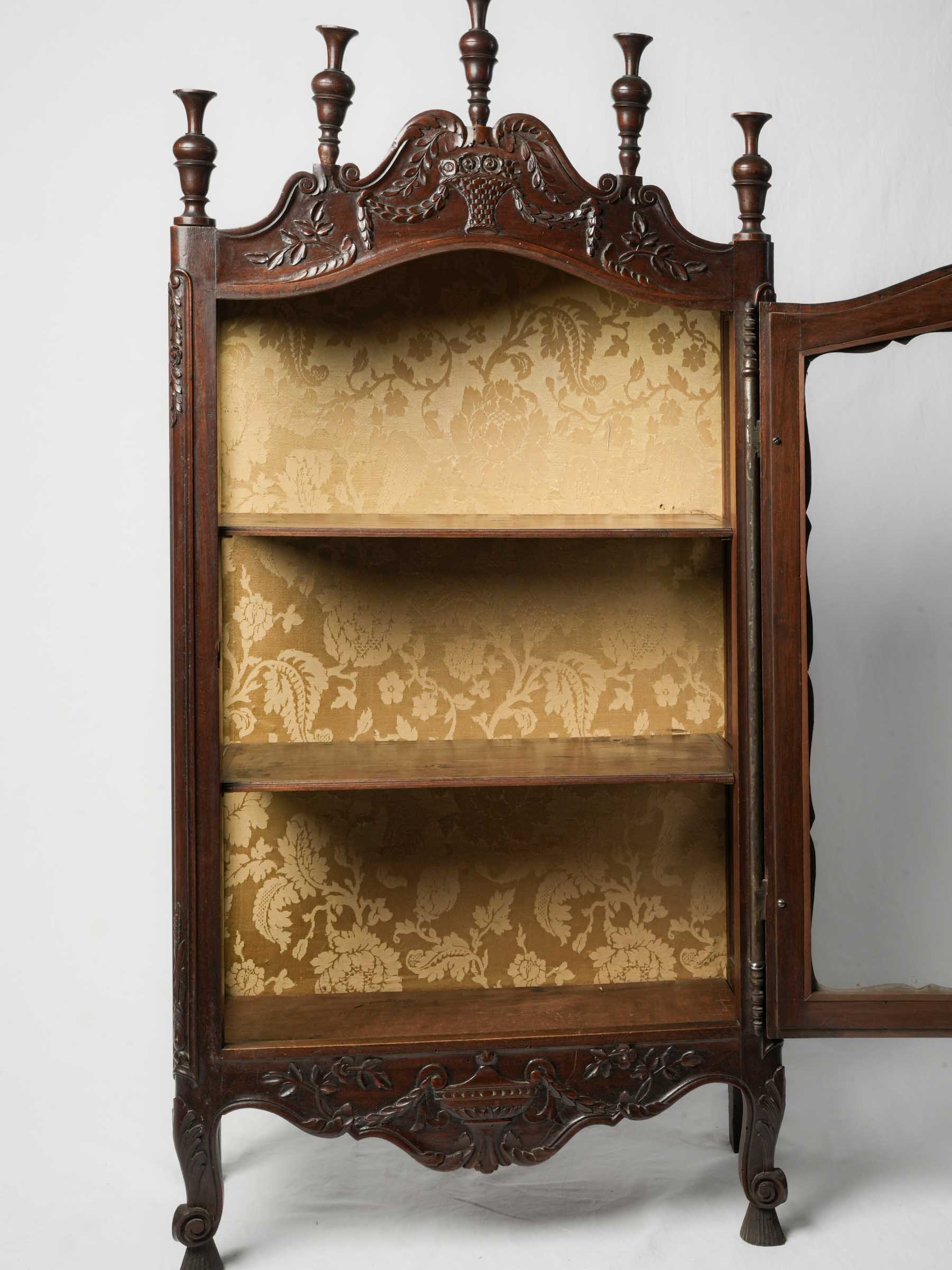 Finely crafted antique vitrine