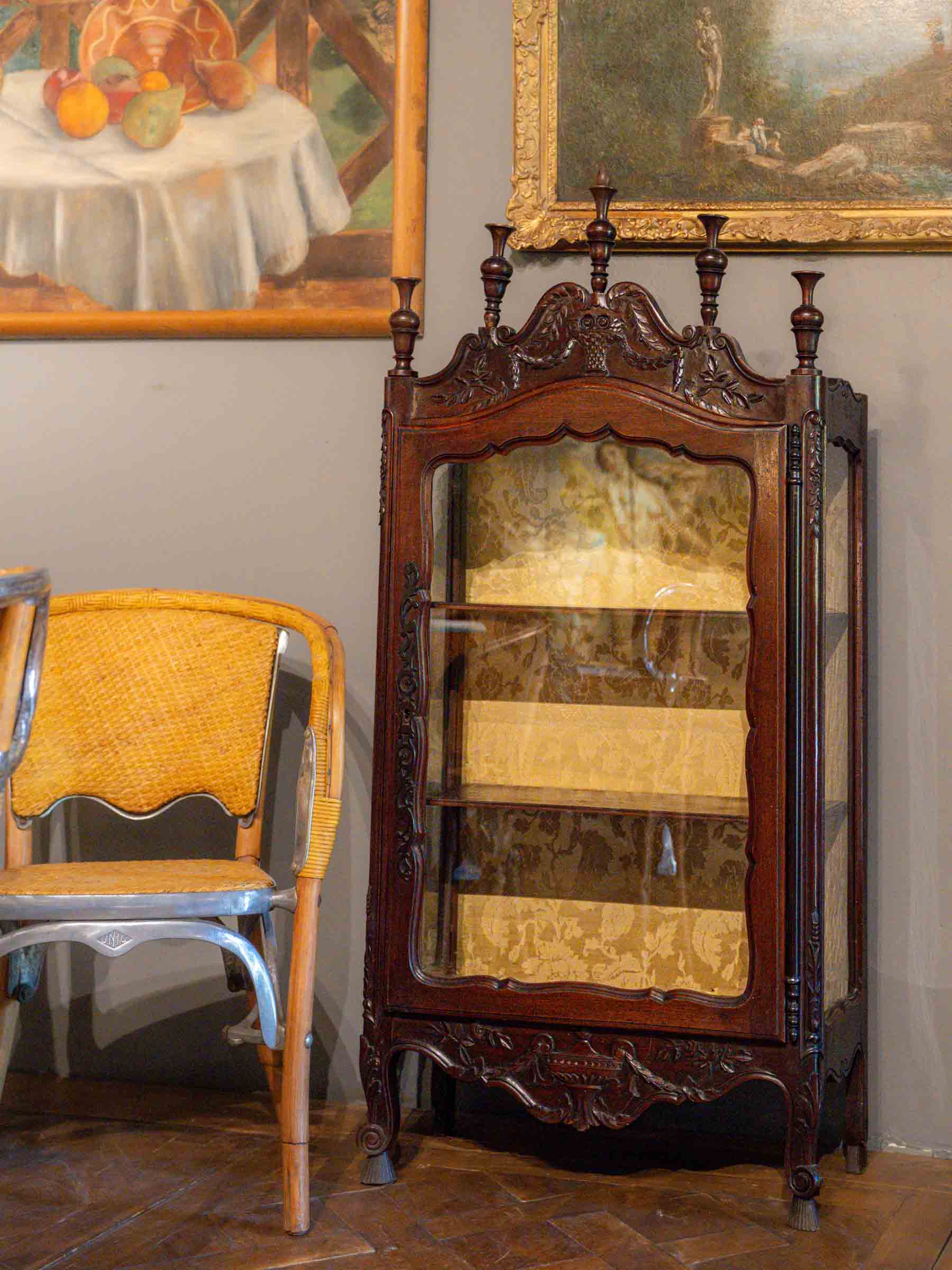 19th-century decorative verriau