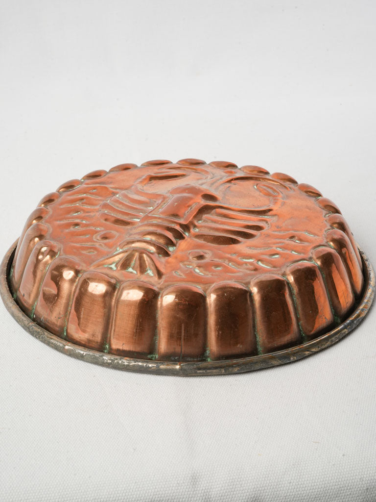 Sculptural relief crayfish mold