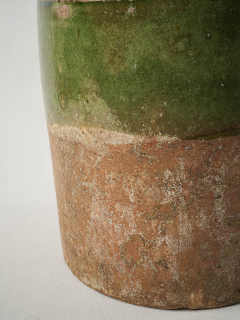 Vintage decorative utensil holder