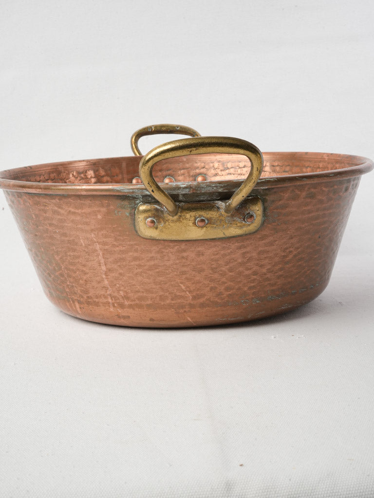Hammered copper kitchen element