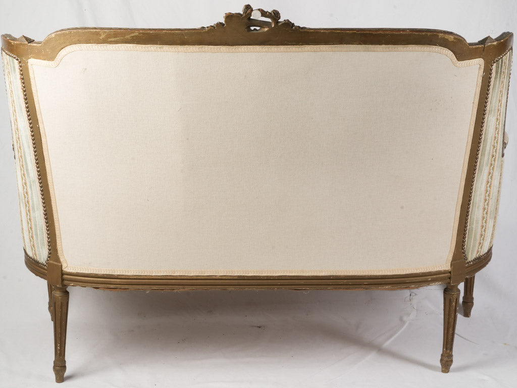 Artistic floral-crowned loveseat