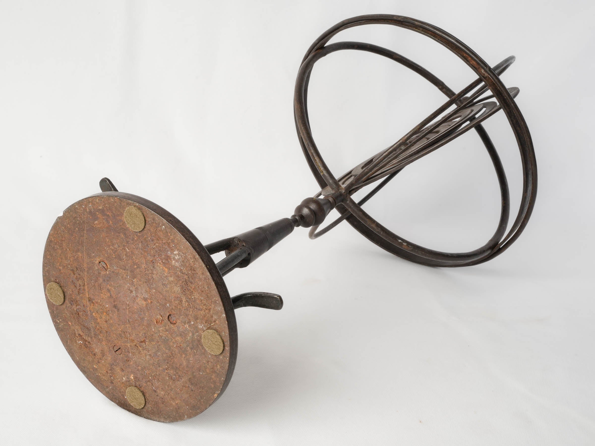 Sculptural French Hand-Made Wrought-Iron Armillary Sphere, Mid-20th Century - 25½"