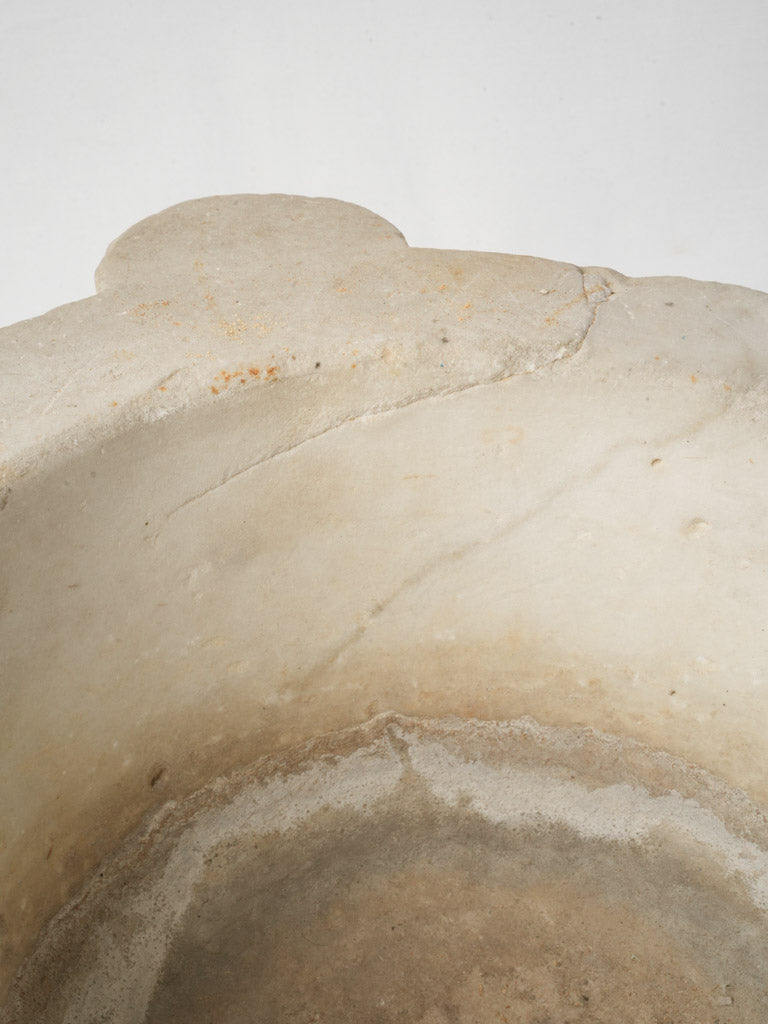 Elegant Carrara Mortar