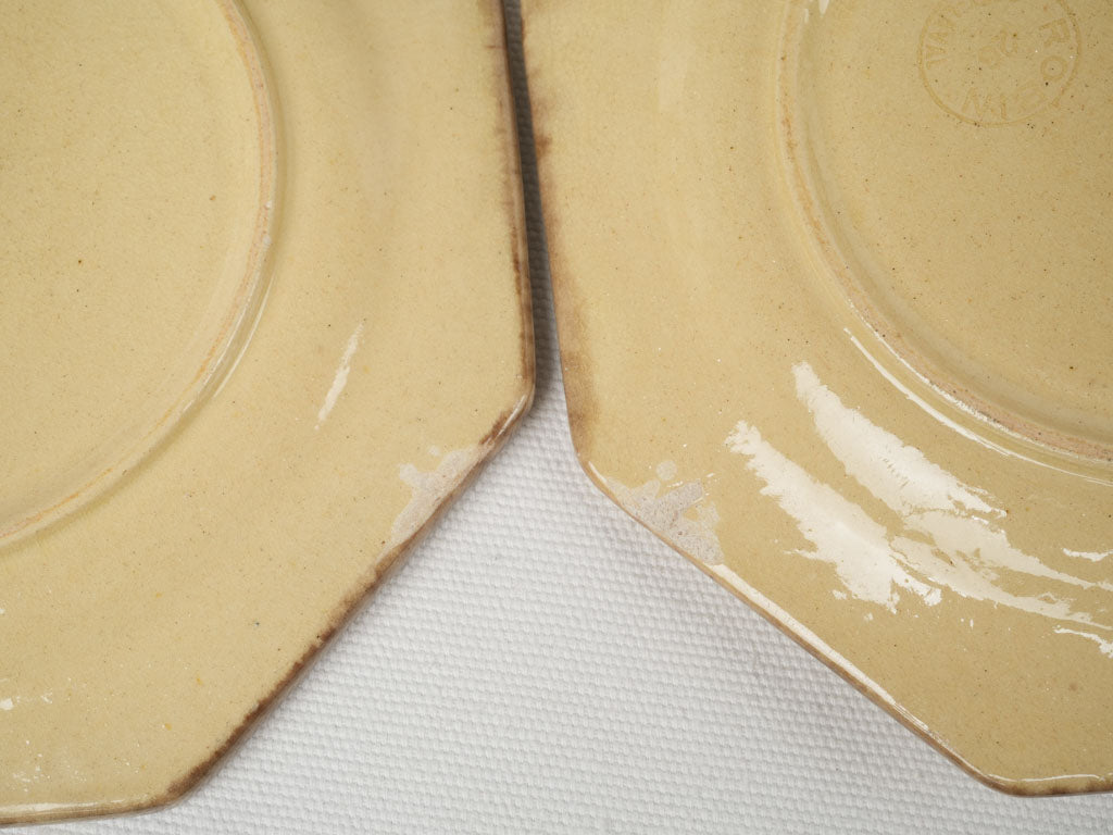 Traditional French pearl-edged dinnerware set